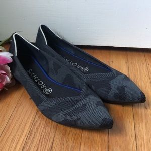 Retired Rothy’s The Point Gray Camo 8.5